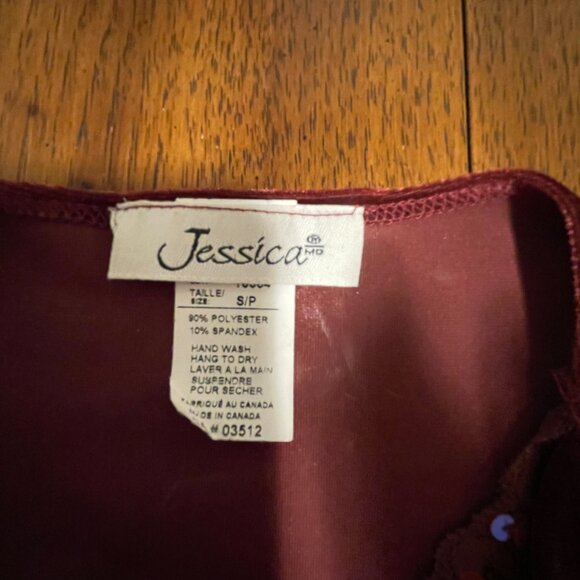 Velvet Sequin V-Neck Sleeveless Top - Picture 2 of 3